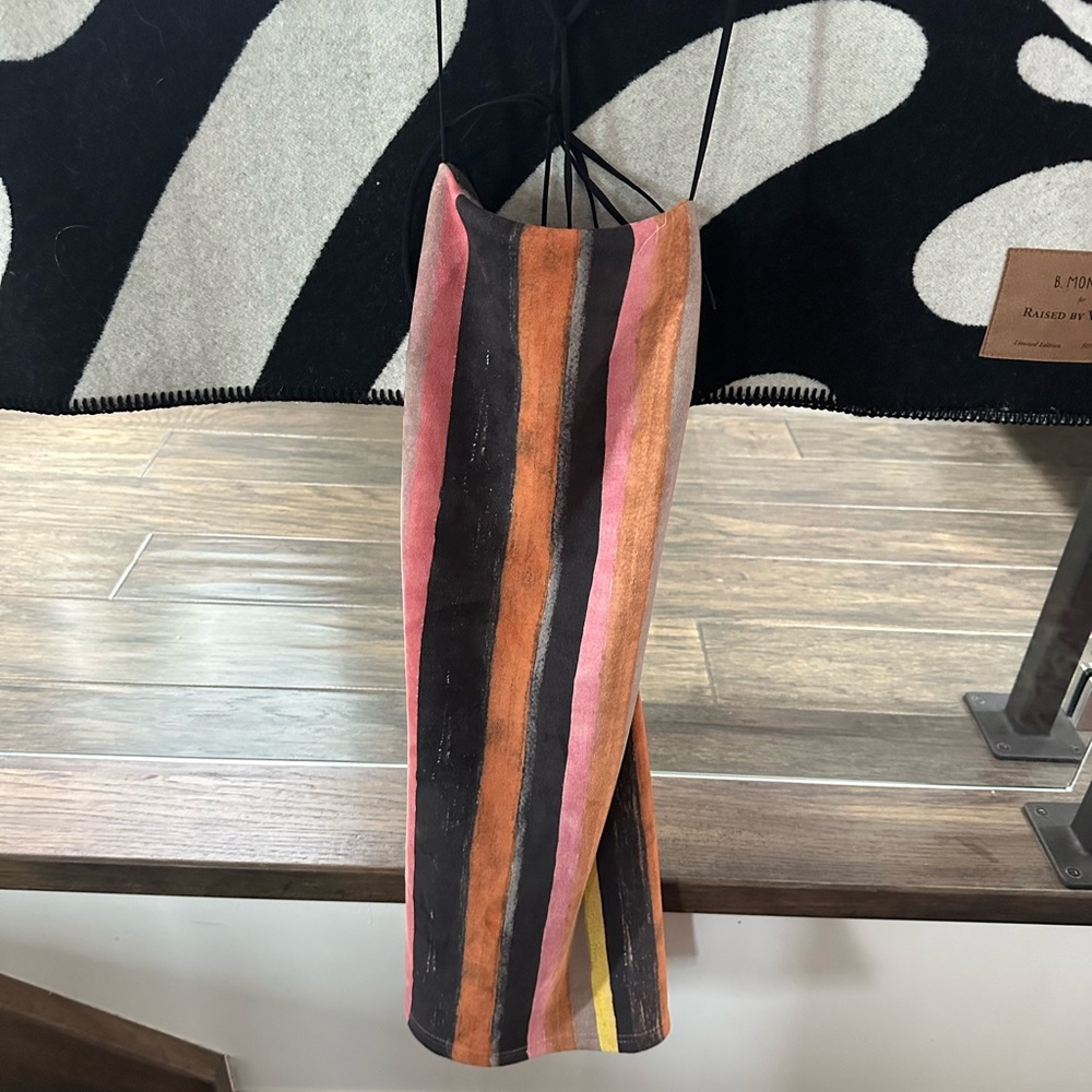 Small Backless Dress